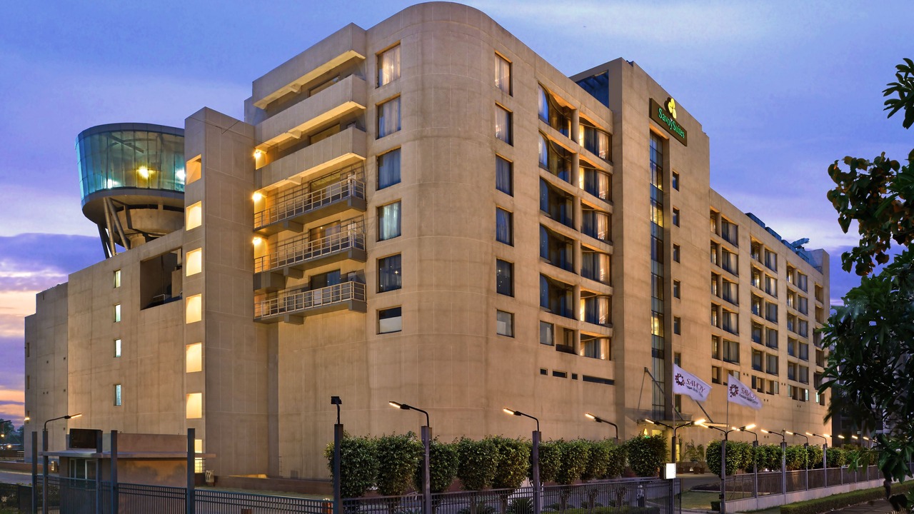 Photo of Buildings in IMT Manesar