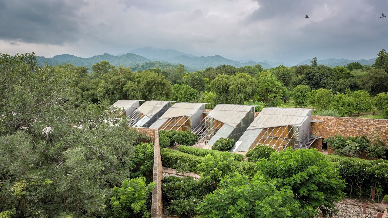 Photo of Outdoor in Desuri