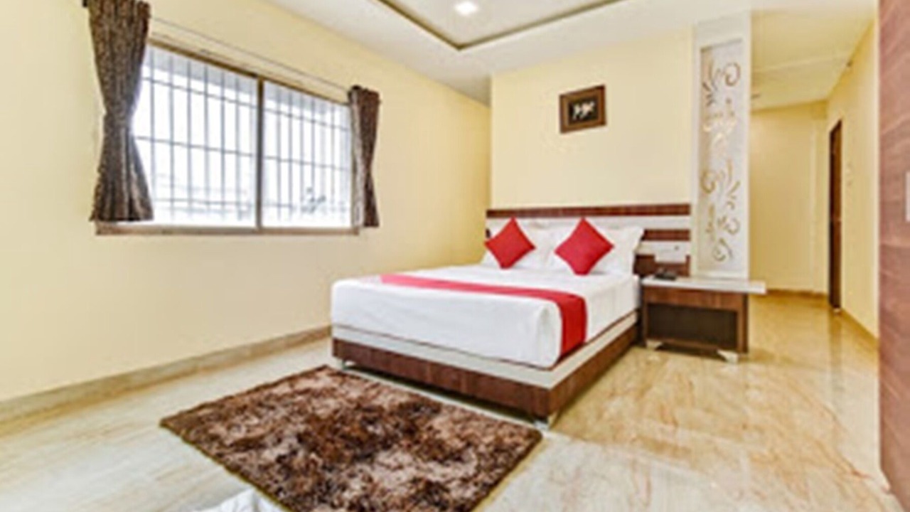 Photo of Bedroom in Daulatabad