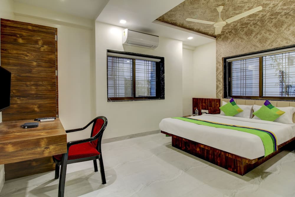 Photo of Bedroom in Baramati