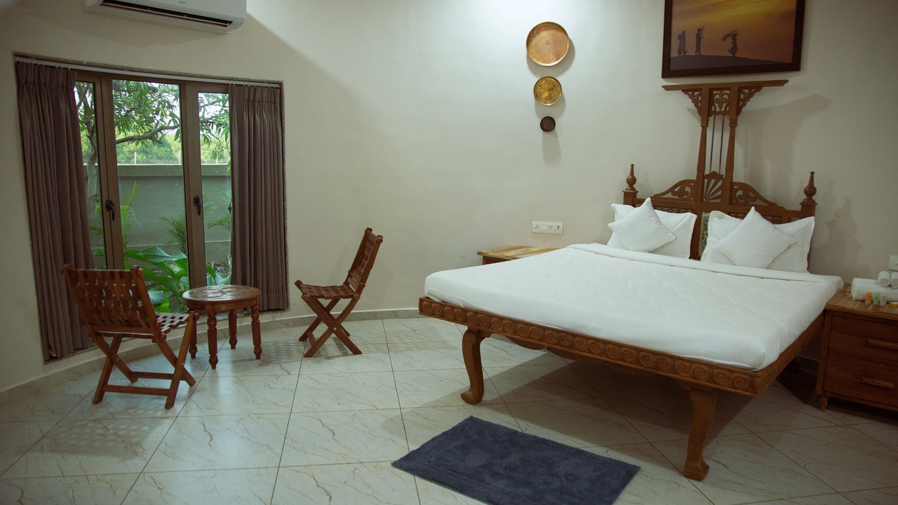 Photo of Bedroom in Sasan Gir