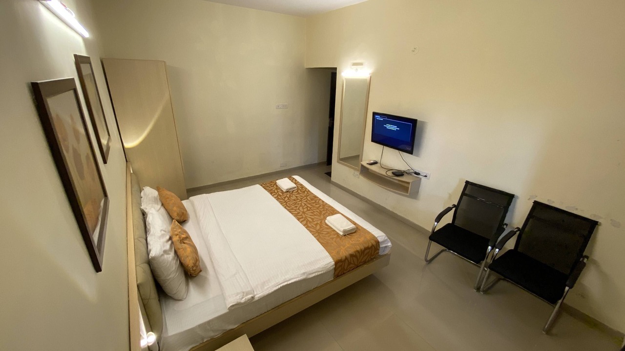 Photo of Bedroom in Lonavala