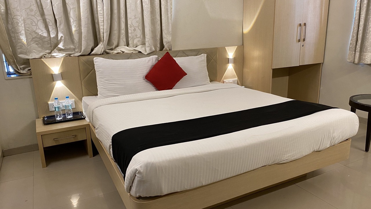 Photo of Bedroom in Lonavala