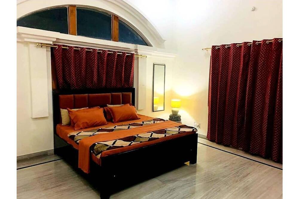 Photo of Bedroom in Bullawala