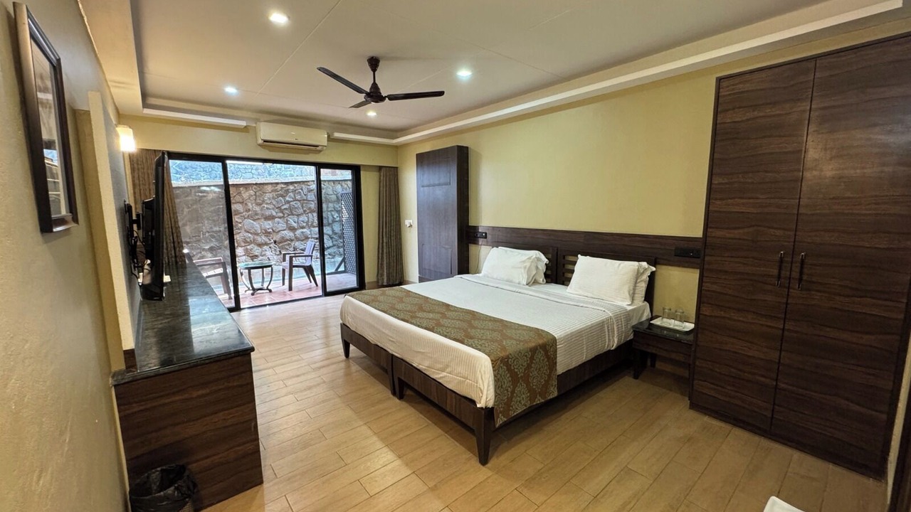 Photo of Bedroom in Lonavala