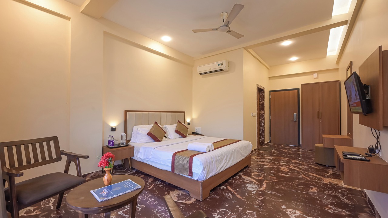Photo of Bedroom in Lonavala