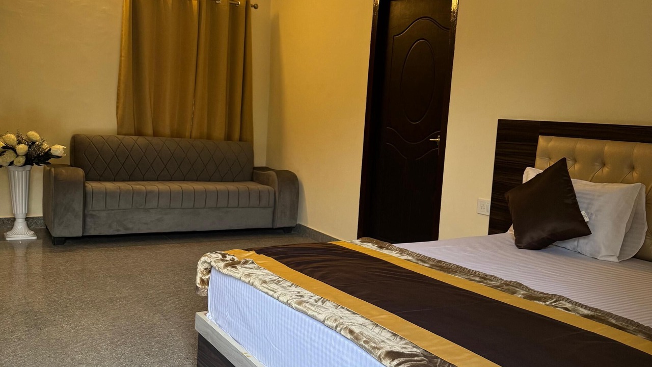 Photo of Bedroom in Bhimtal