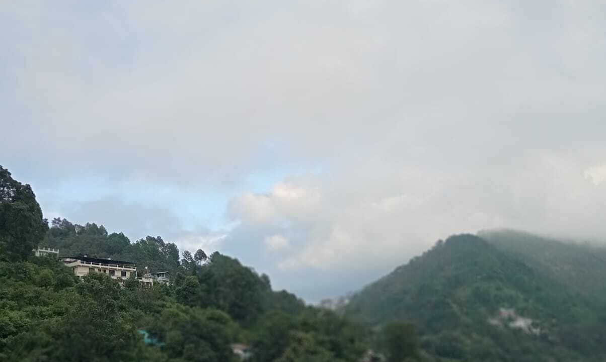 Photo of Bedroom in Bhimtal
