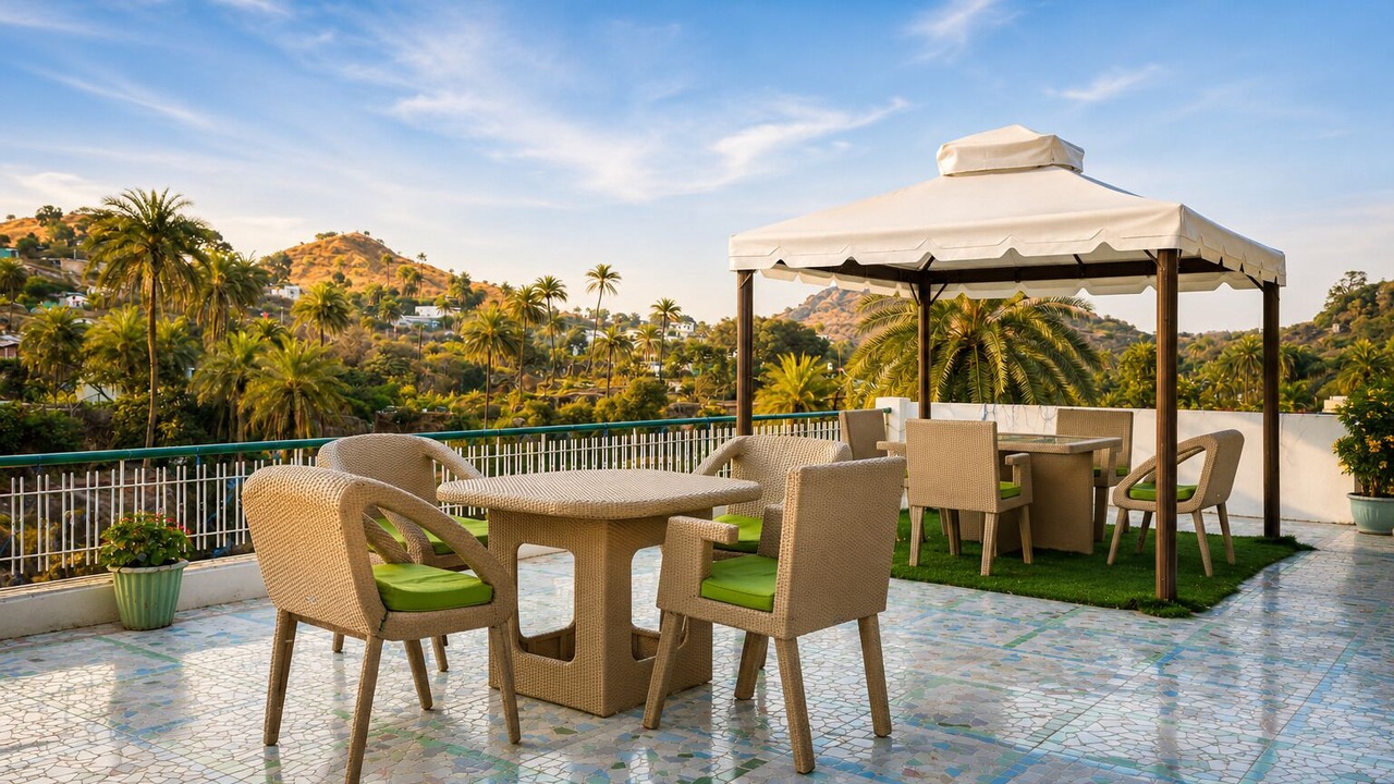 Photo of Bedroom in Mount Abu