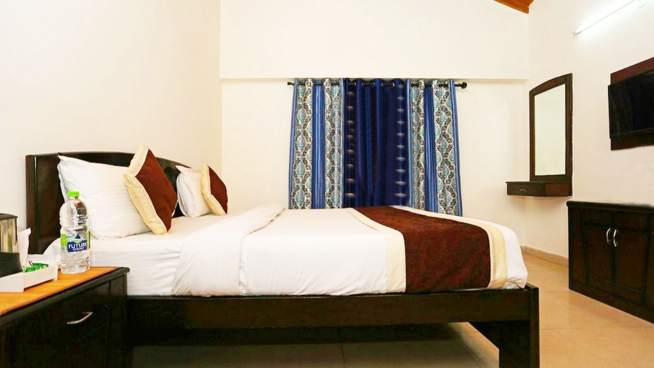 Photo of Bedroom in Bhimtal