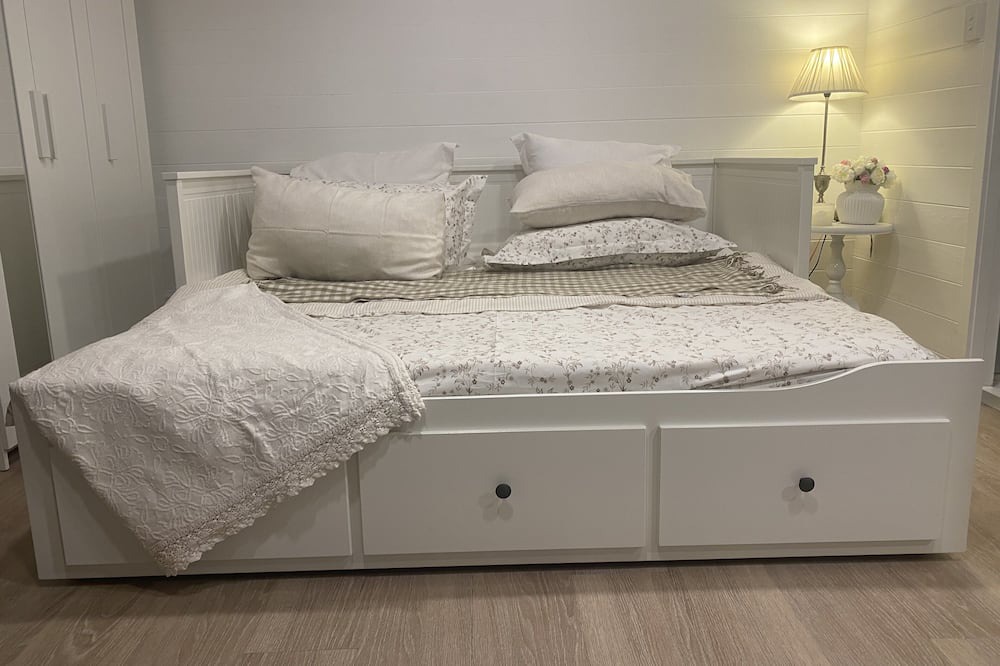 Photo of Bedroom in Castle Hill