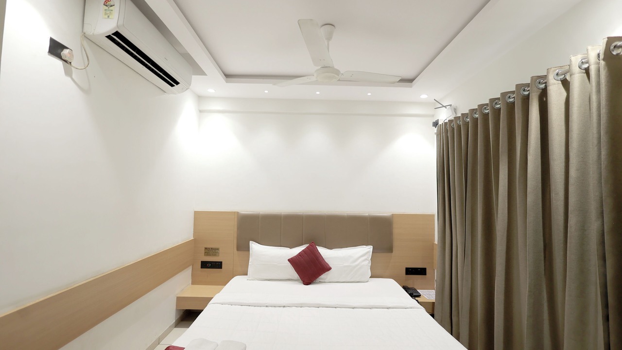Photo of Bedroom in Surat