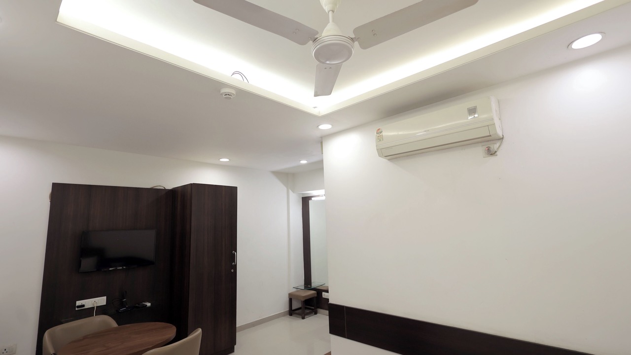 Photo of Bedroom in Surat