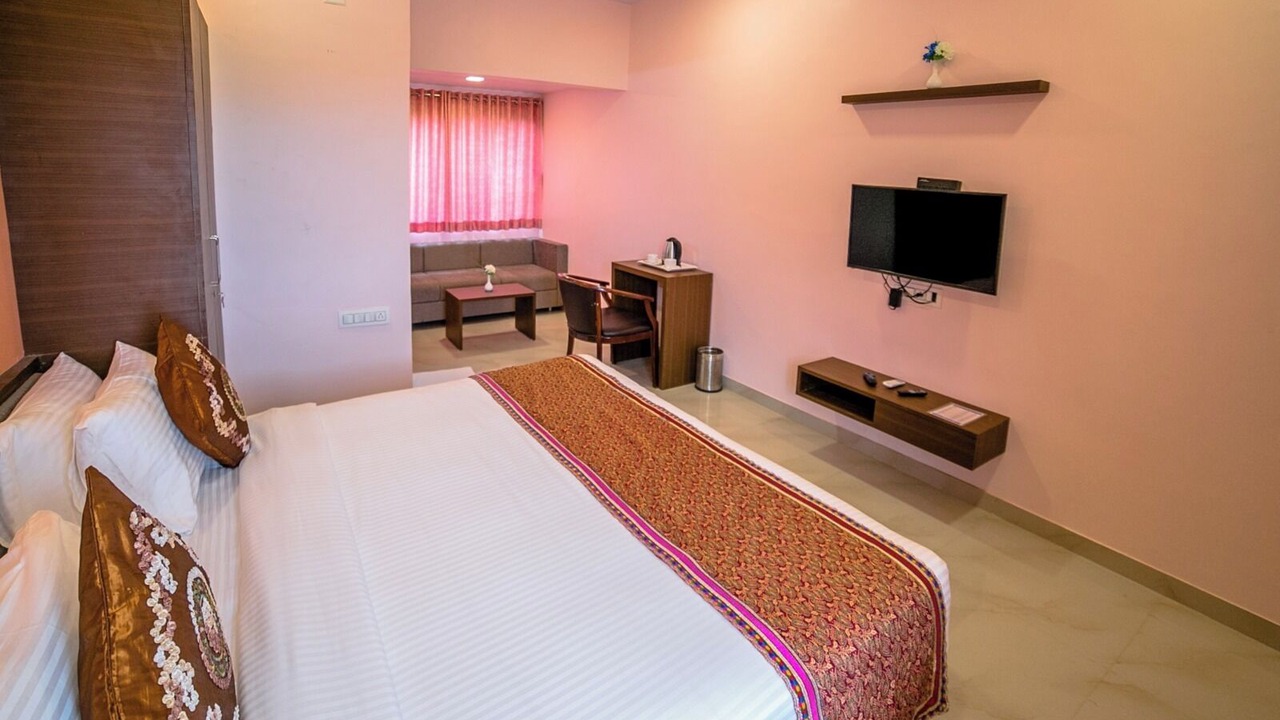 Photo of Bedroom in Koliyaak