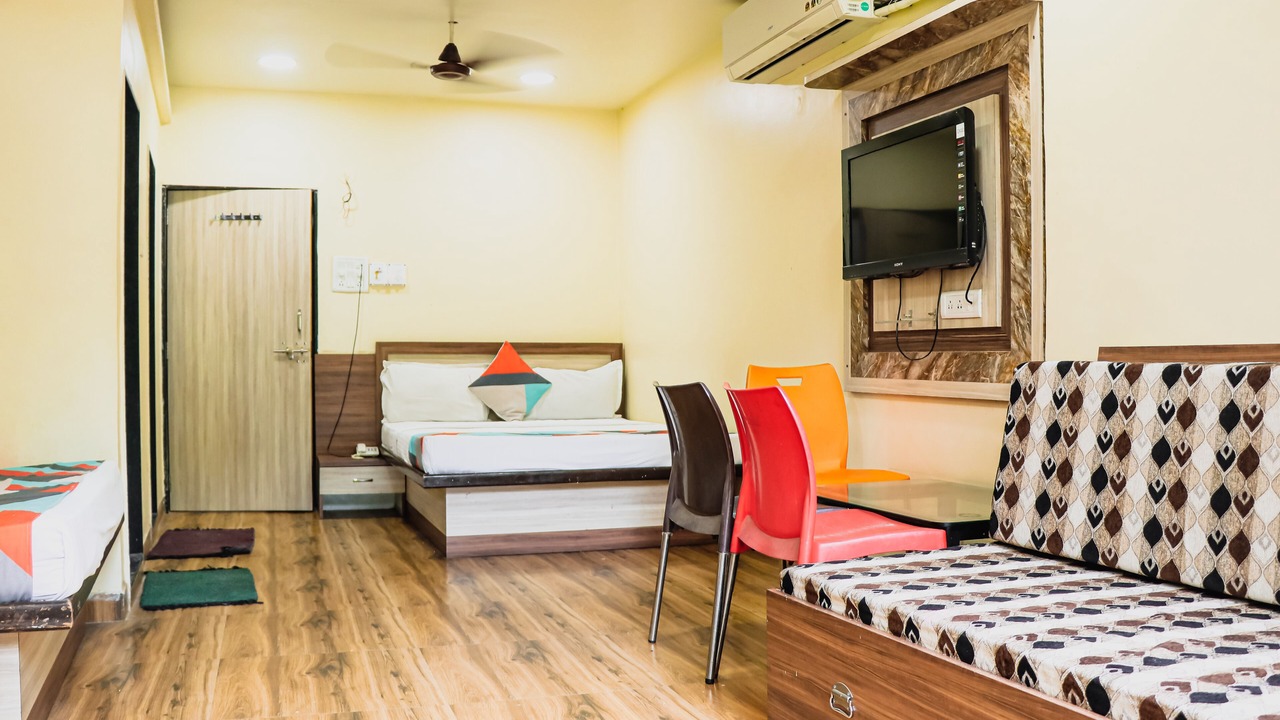 Photo of Bedroom in Central Pune