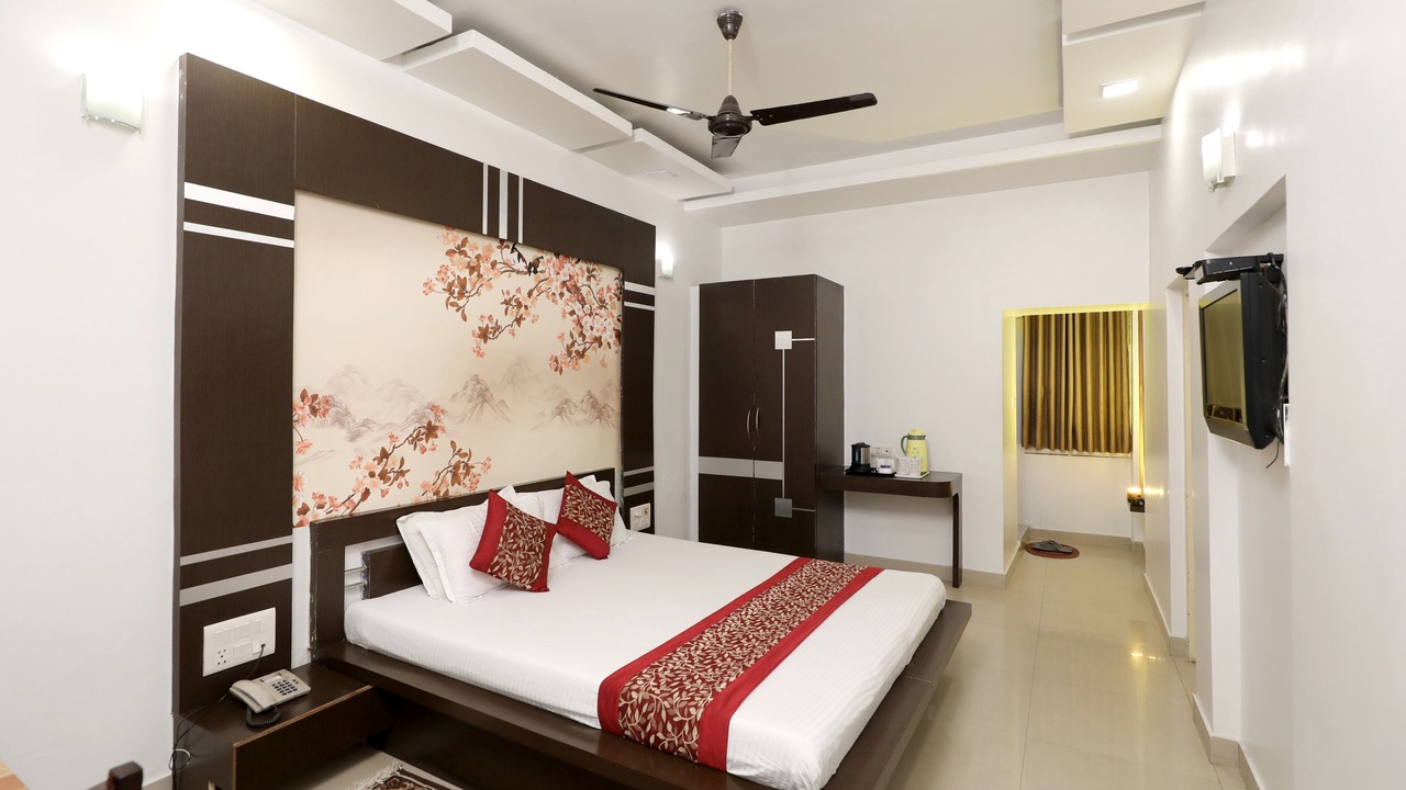 Photo of Bedroom in Mount Abu