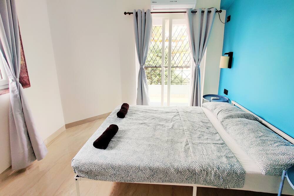 Photo of Bedroom in Penha de Franรงa