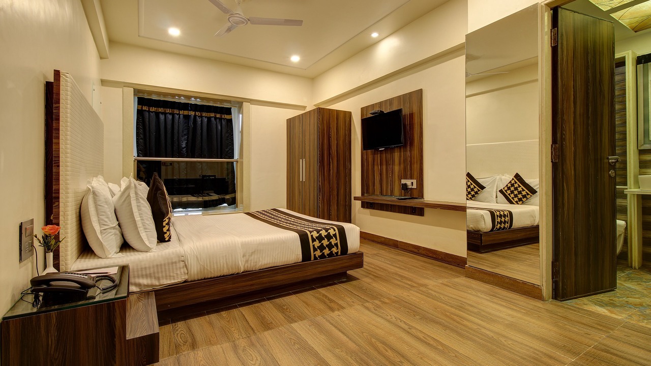 Photo of Bedroom in Juhu