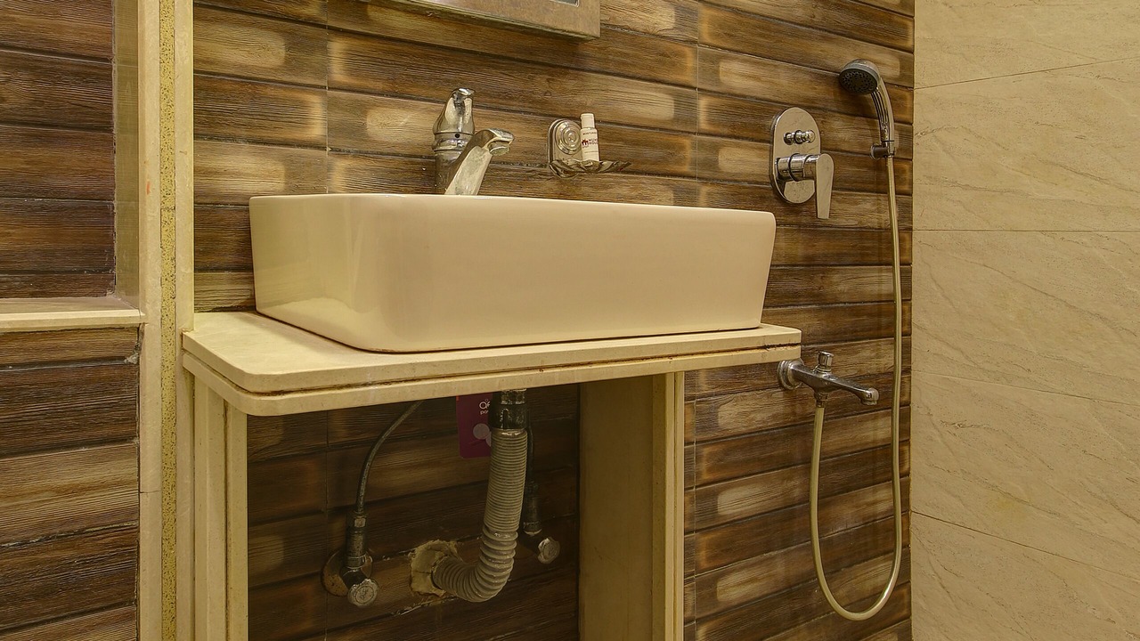 Photo of Bathroom in Juhu