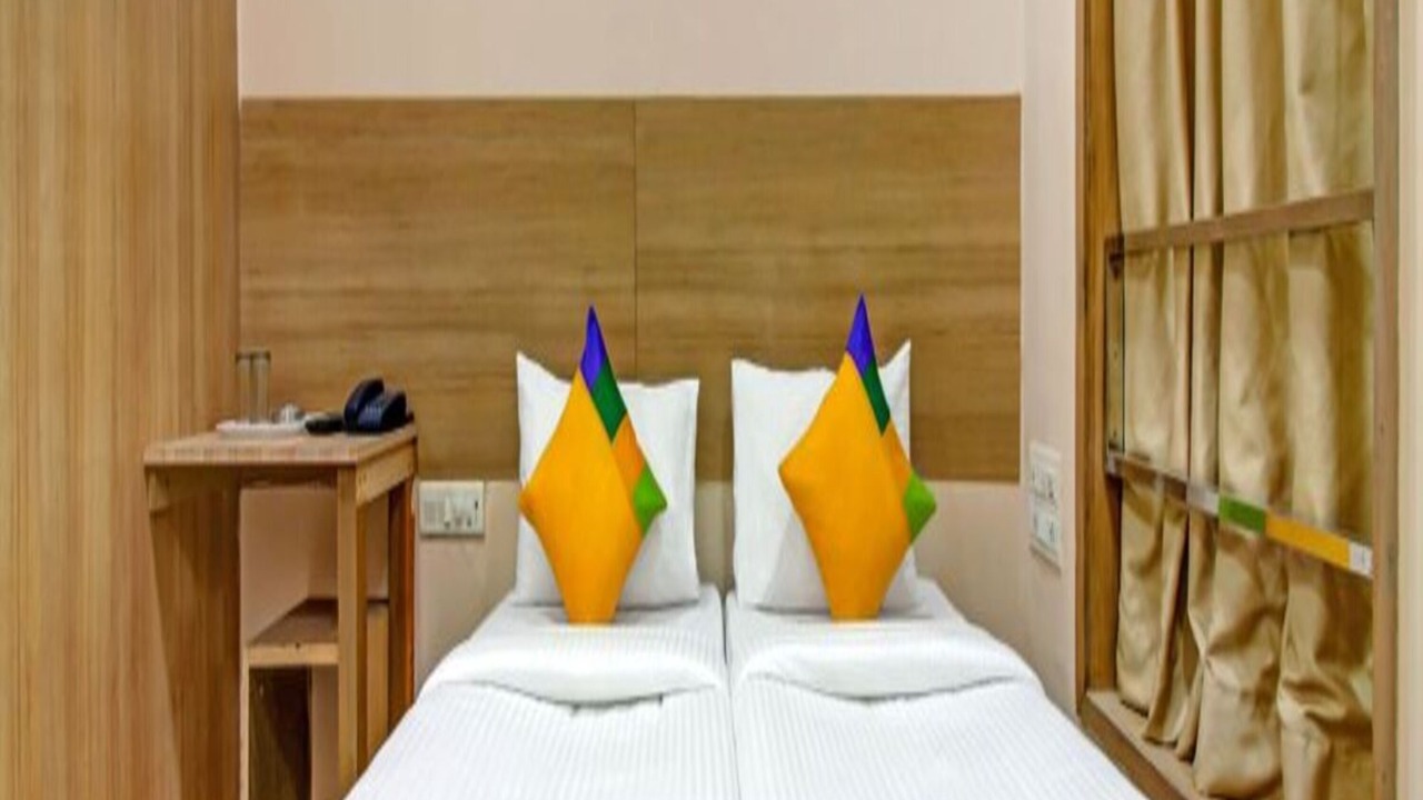Photo of Bedroom in J B Nagar