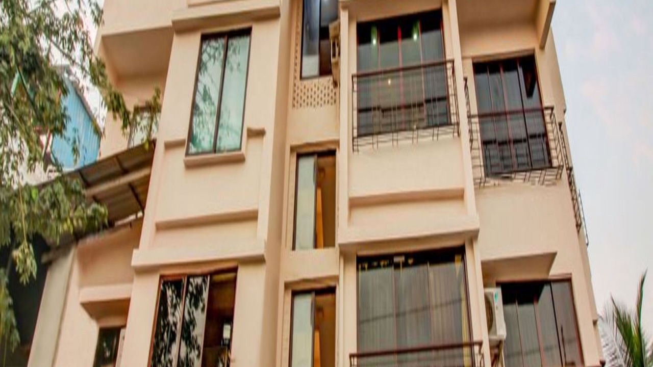 Photo of Livingroom in J B Nagar