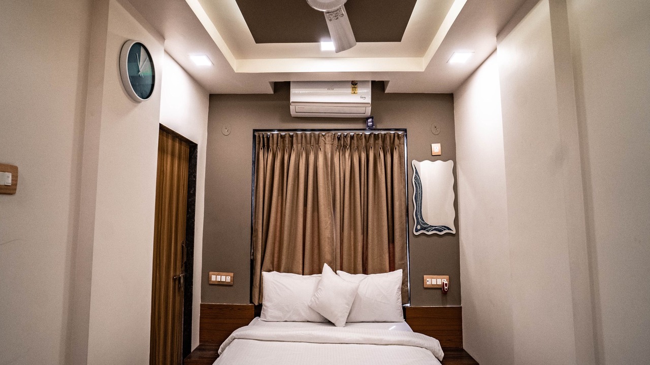 Photo of Bedroom in Igatpuri