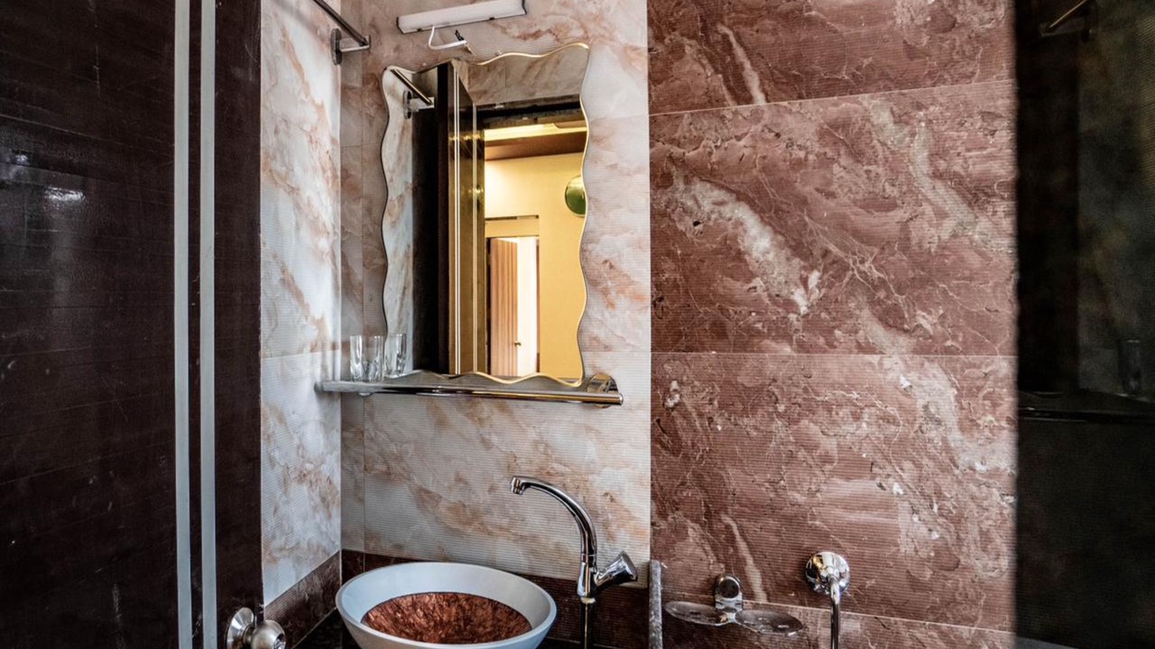 Photo of Bathroom in Igatpuri