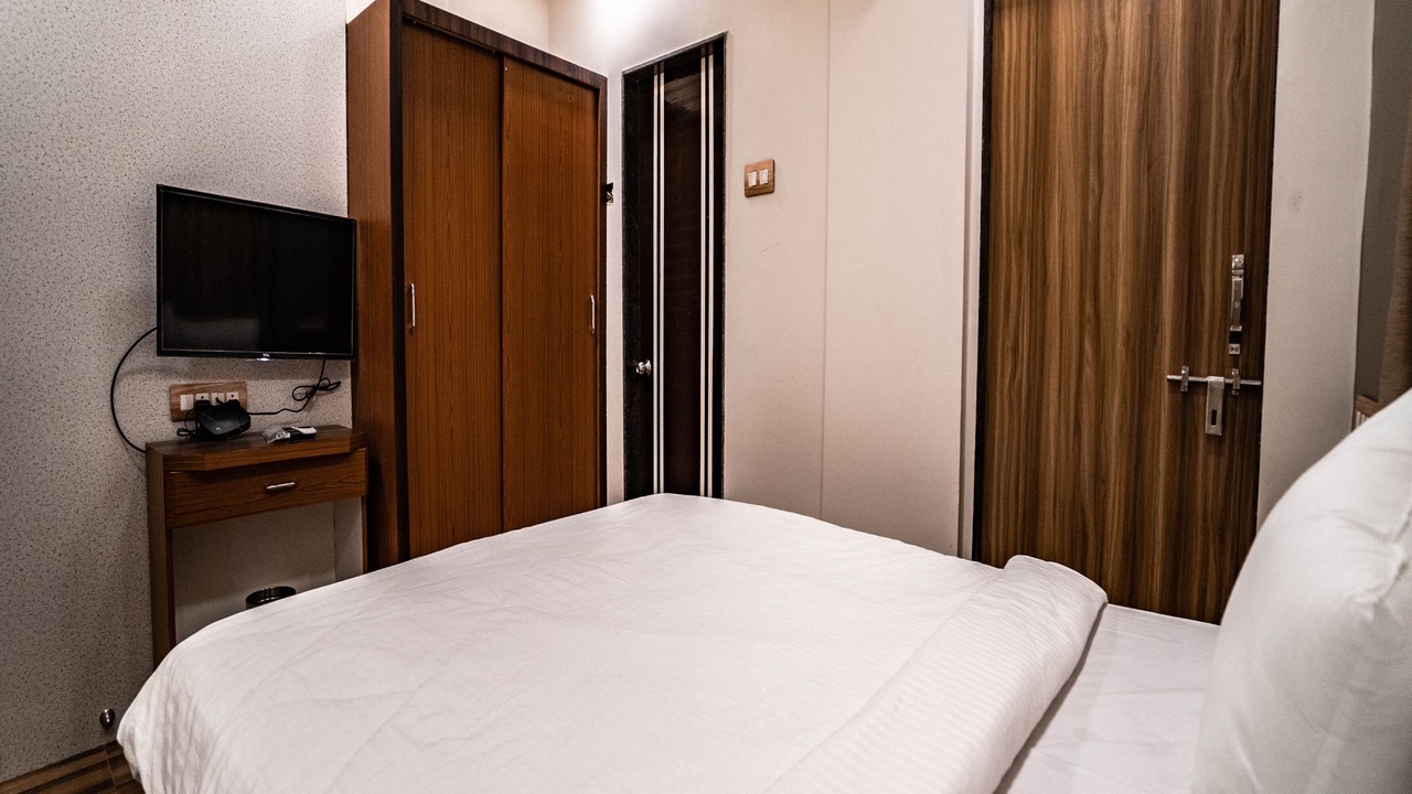 Photo of Bedroom in Igatpuri