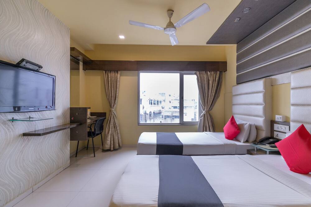 Photo of Bedroom in Ahmedabad City Centre