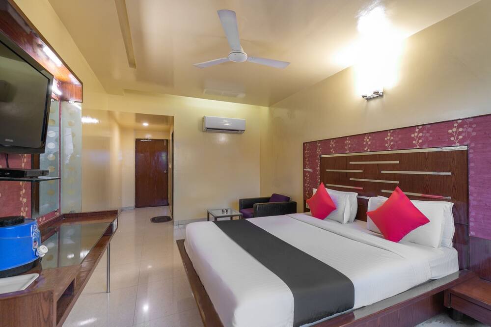 Photo of Bedroom in Ahmedabad City Centre