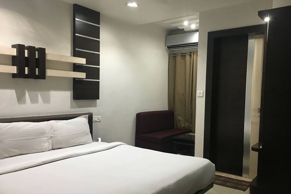 Photo of Bedroom in Jhansi