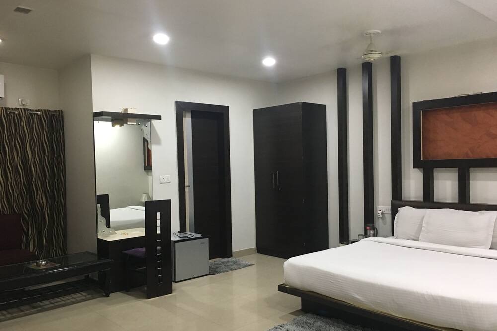 Photo of Bedroom in Jhansi
