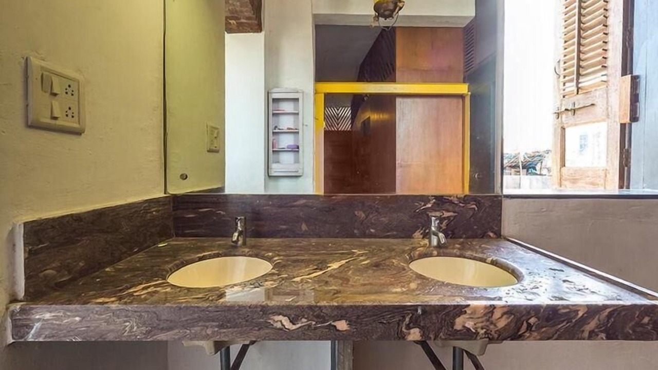 Photo of Bathroom in Kalbadevi