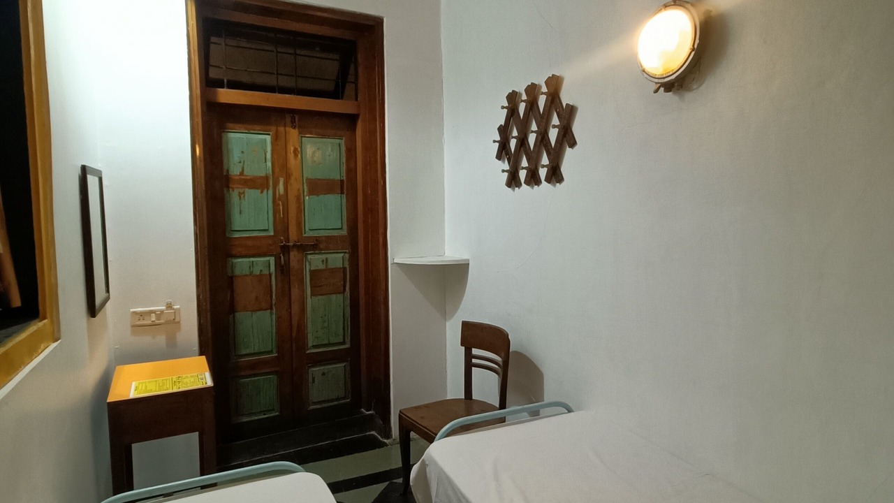 Photo of Bedroom in Kalbadevi
