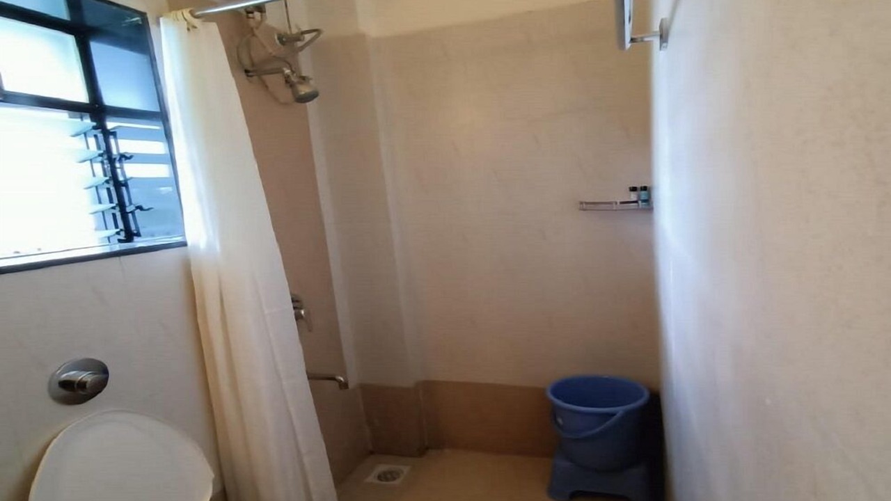 Photo of Bathroom in Mahabaleshwar