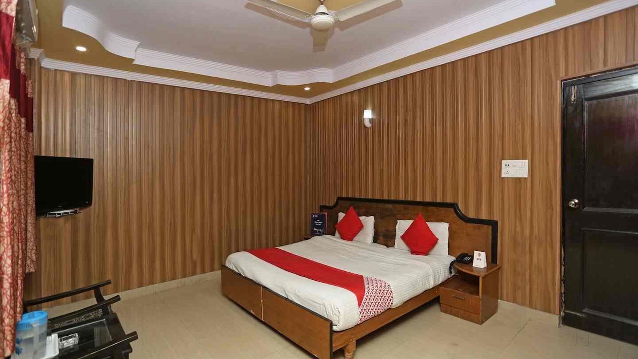 Photo of Bedroom in Tapovan