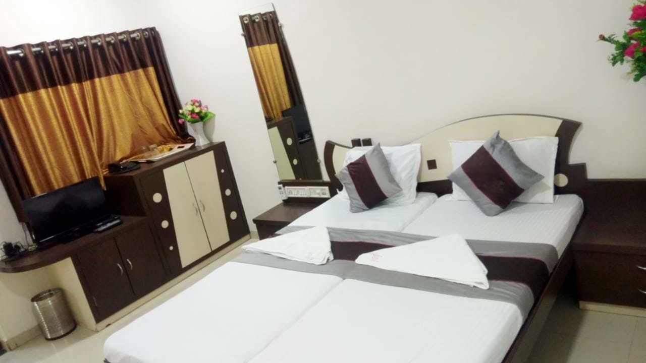 Photo of Bedroom in Kamrej