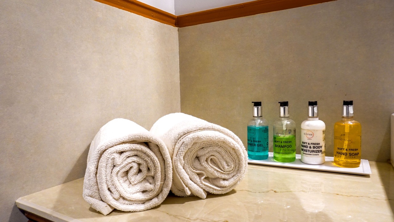 Photo of Bathroom in Mahabaleshwar