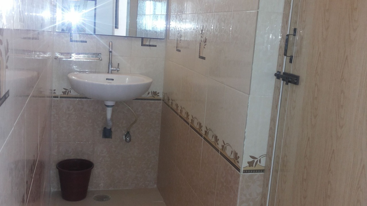 Photo of Bathroom in Madurai Main