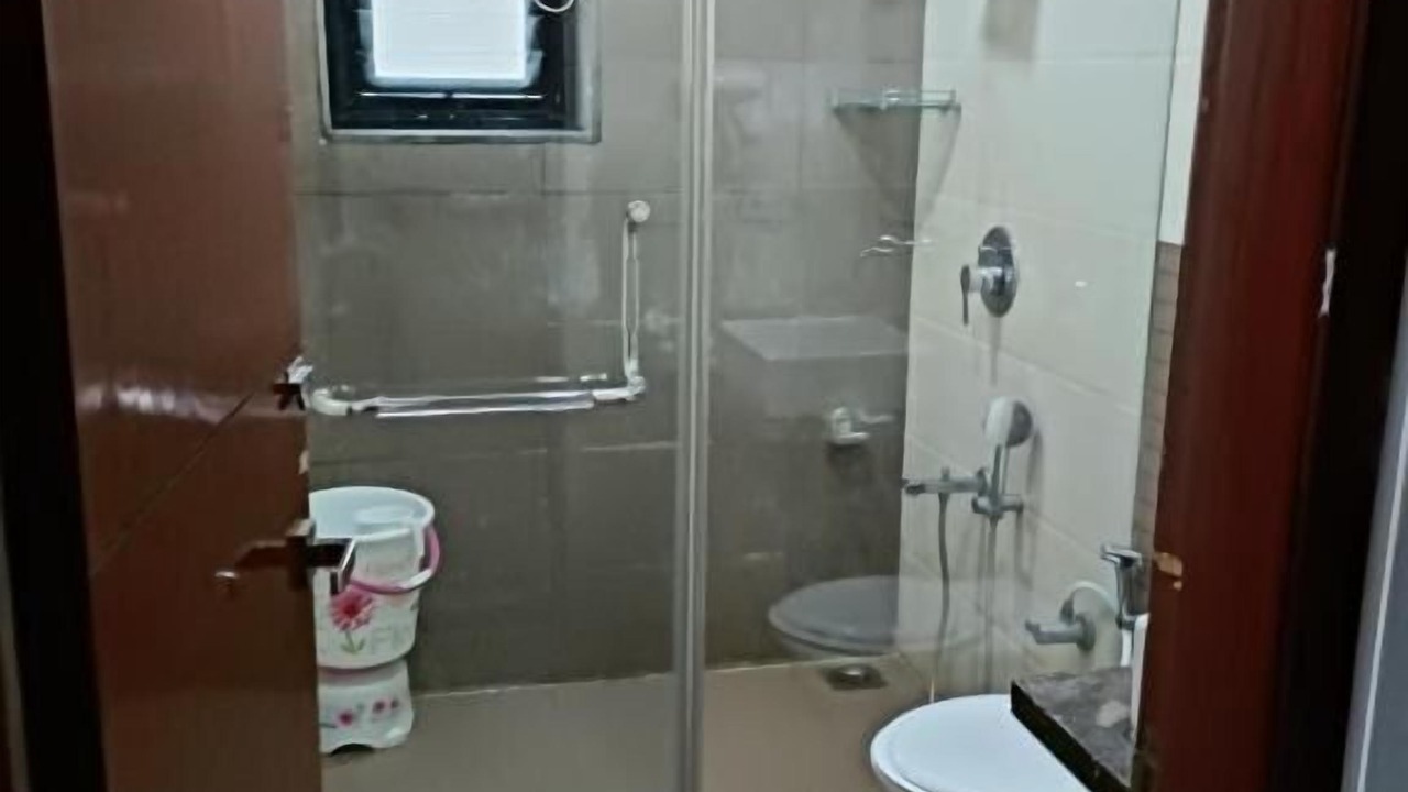 Photo of Bathroom in Ellis Bridge