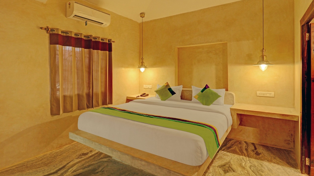Photo of Bedroom in Morjim