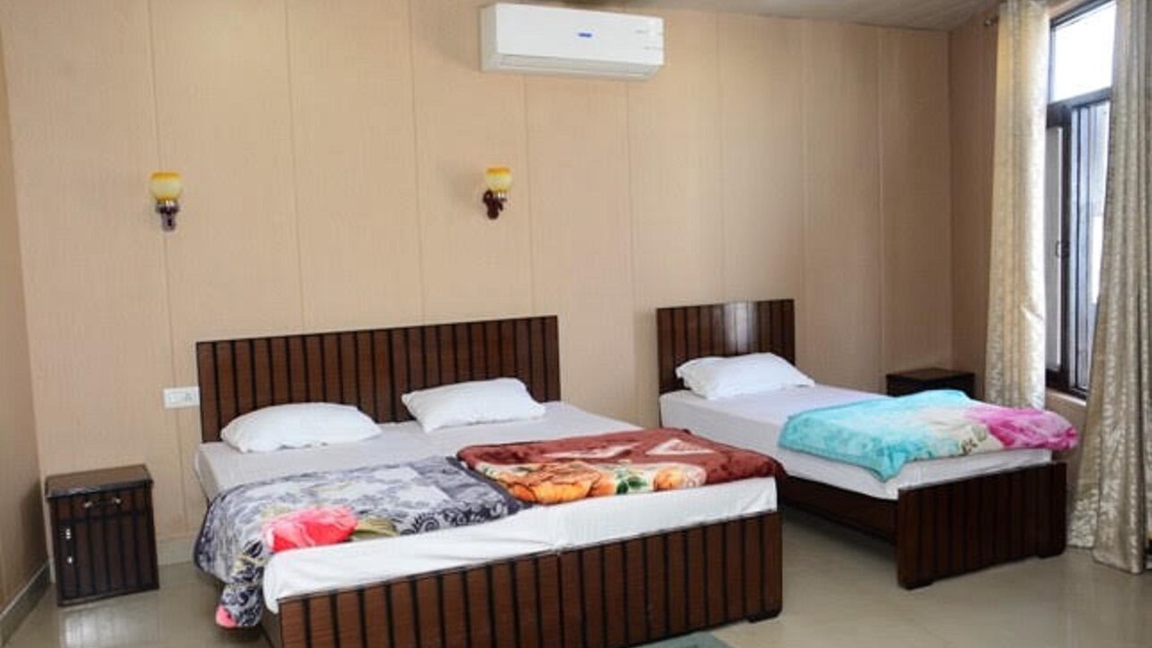 Photo of Bedroom in Haldwani