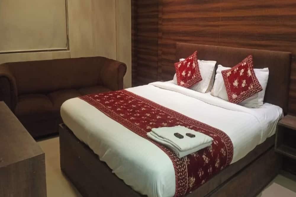 Photo of Bedroom in J B Nagar