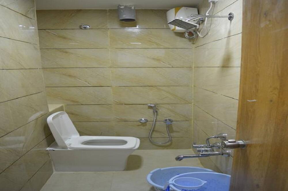 Photo of Bathroom in Sarkhej