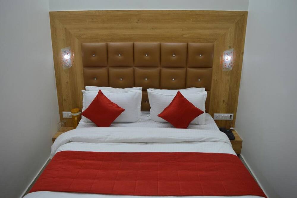 Photo of Bedroom in Sarkhej