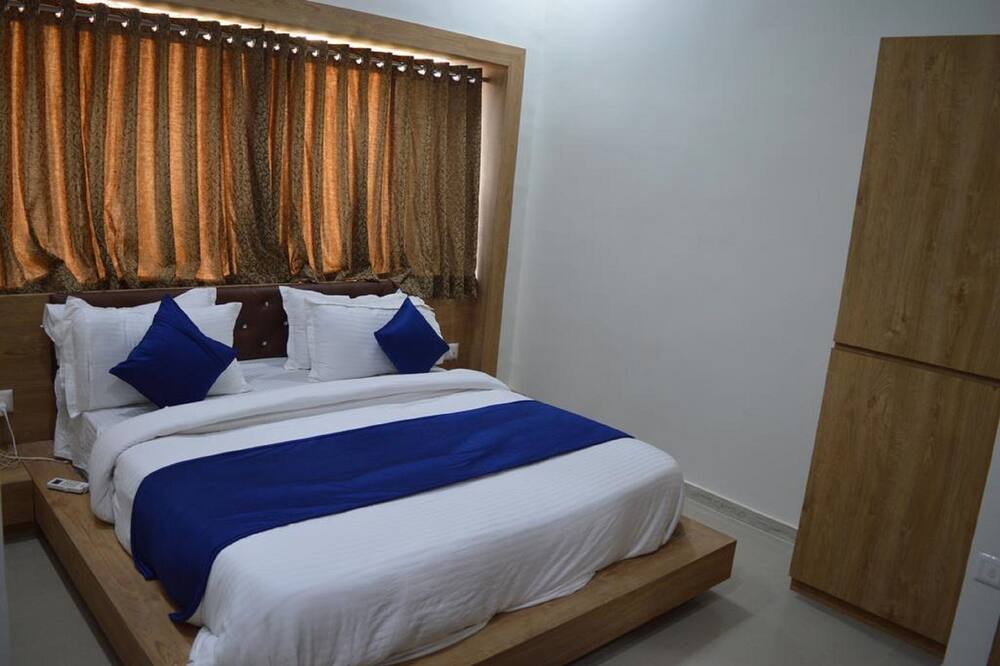 Photo of Bedroom in Sarkhej