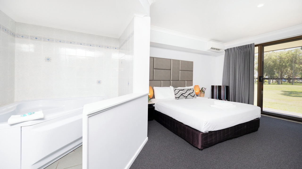 Photo of Bedroom in Forster