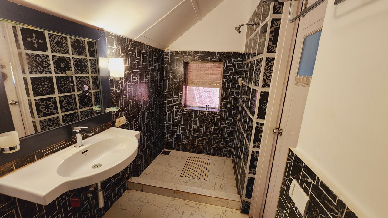 Photo of Bathroom in Anjuna
