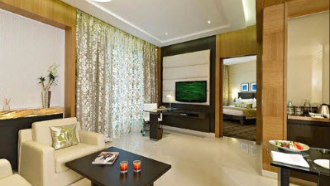 Photo of Bedroom in Hiranandani Gardens