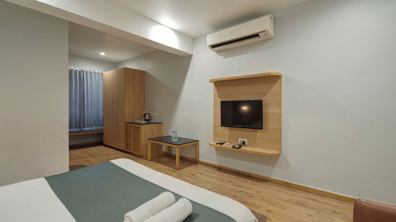 Photo of Bedroom in Gandhinagar